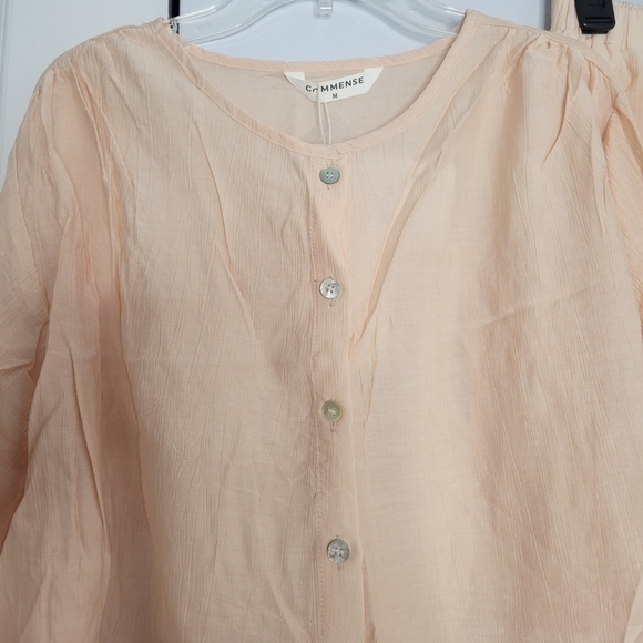 SOLD -NWT Commense 2-Piece Apricot Textured Long-Sleeve Button-Down Top & Shorts - Picture 5 of 10